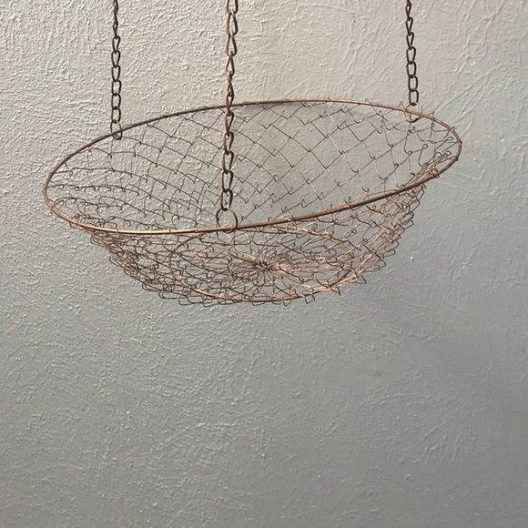 Vintage 3 tier hanging round metal copper color fruit vegetable hanger not hung - Picture 3 of 12
